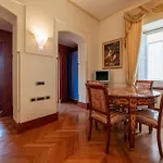 Palazzo Ammone - Sedil Dominova